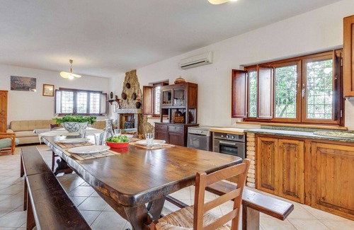 Motta Santa Lucia Ski Chalet | Chalet in Motta Santa Lucia in greenery