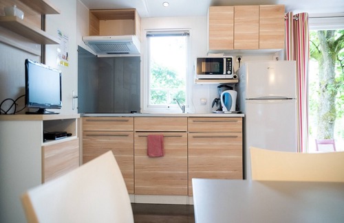 Olloy-sur-Viroin Ski Chalet | Chalet in Olloy-sur-Viroin with Patio