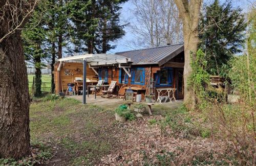 Velden Apartment | Chalet in paradise garden