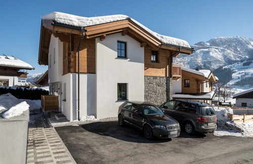 Walchen House | Chalet in Piesendorf near Ski Slopes