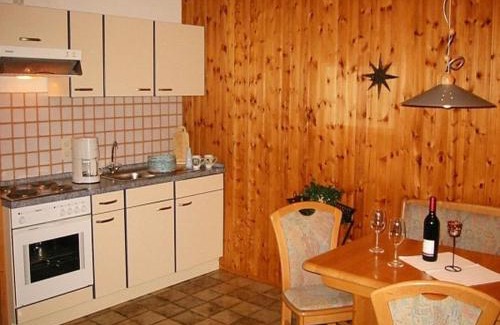 Schoenecken Apartment | Chalet in Reinskopf with Fireplace & Balcony