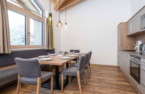 Saalbach Ski Chalet | Chalet in Saalbach Near Ski Lift