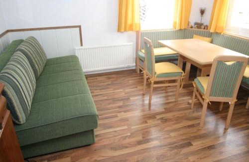 Sankt Oswald House | Chalet in St Oswald near Ski Lift