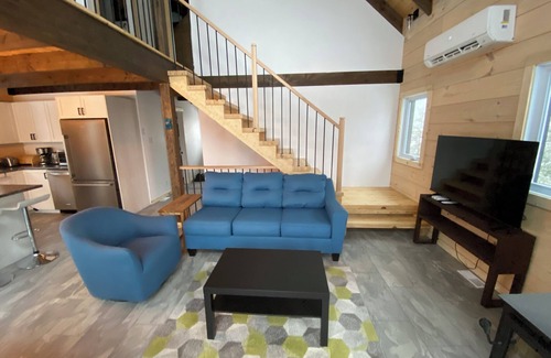 L'Anse-Saint-Jean Ski Chalet | Chalet in the heart of the mountains - 800m from Mont Edouard; 10km from the Saguenay Fjord