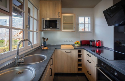 Morillon Ski Chalet | Chalet Jornata - cosy stay 10p for families with games room - OVO Network