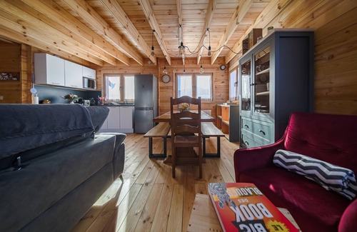 Puyvalador Ski Chalet | Chalet L'Abitiz - Three Bedroom Chalet, Sleeps 10
