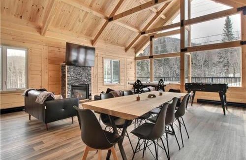 Saint-Philemon Ski Chalet | Chalet l'amical avec Spa