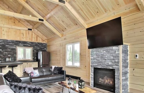 Saint-Philemon Ski Chalet | Chalet l'amical avec Spa