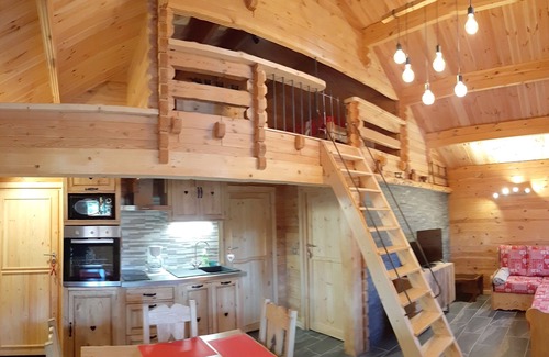 Bluffy Ski Chalet | CHALET L'UBAC, a little corner of paradise between Lake Annecy and its mountains