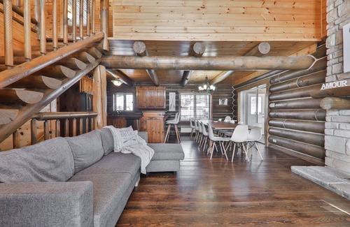 Argenteuil Regional County Municipality Ski Chalet | Chalet La Bûcheronne