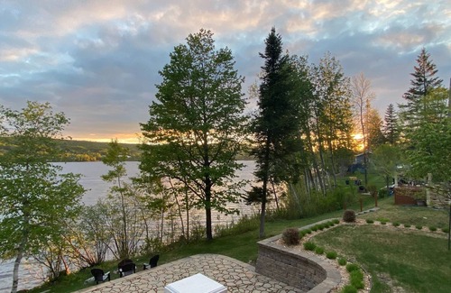 Pohenegamook Ski Chalet | Chalet La Chaumière sur le lac