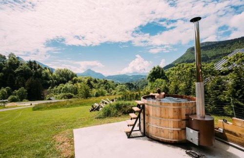 Thoiry House | CHALET LA FOUGERE 15 personnes 180m2 bauges Savoie Thoiry