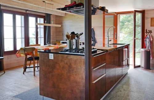 Bullet House | Chalet la Frêtaz by Interhome