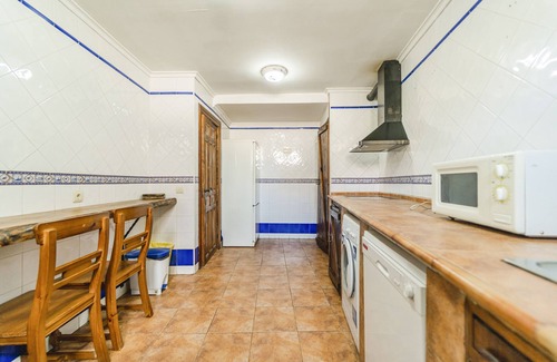 Galarde Ski Chalet | Chalet 'La Pedraja De Atapuerca' with Mountain View, Private Terrace and Private Garden