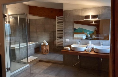 Taverna Bed & Breakfast | Chalet Lago