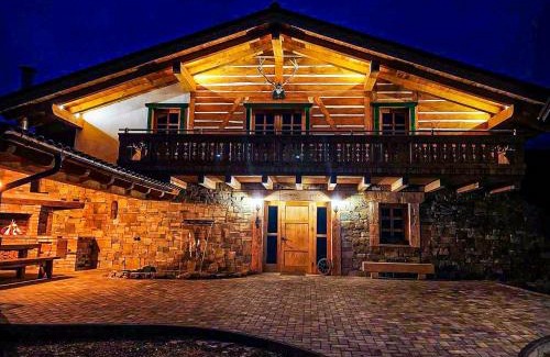 Yasinia House | Chalet Laitner