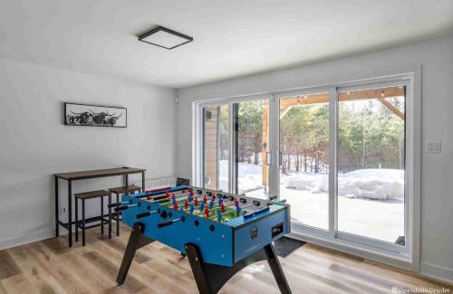 Saint Come Ski Chalet | Chalet le 70 Private Hot Tub