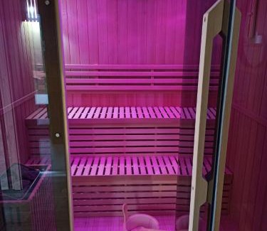 Ban-de-Laveline Ski Chalet | Chalet Le Nid Douillet avec jacuzzi et sauna privatifs