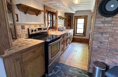 Cacouna Ski Chalet | Chalet Le Patrimoine, Cacouna