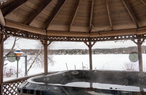 Saint-Claude Ski Chalet | Chalet Le Rassembleur du Lac Boissonneault