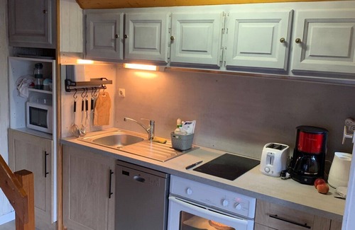 Moux-en-Morvan Ski Chalet | CHALET LE TEMPS DES SETTONS LAKE VIEW