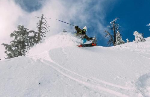 Les Deux Alpes Resort | Chalet Les 3 Ours by Leavetown Vacations