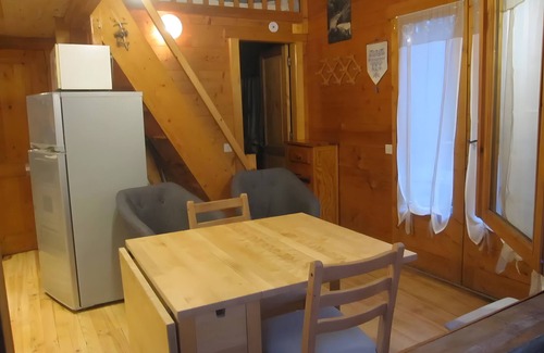 Meolans-Revel Ski Chalet | Chalet 'Les Chalets' with Mountain View, Shared Terrace and Private Garden