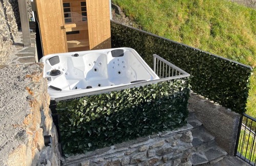 Premana Apartment | Chalet Letizia Mountain and Relax - Genziana Apartment