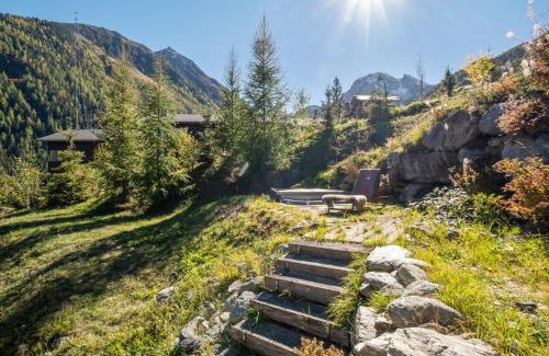 Grimentz Ski Chalet | Chalet Lo Villâzo by Mrs Miggins