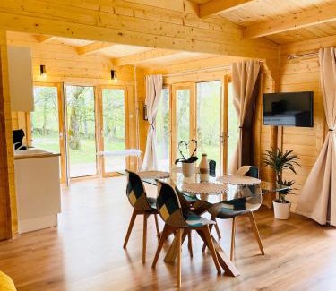 Roussayrolles Ski Chalet | Chalet Loda cosy spa privé