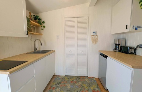 Cap-Saint-Ignace Ski Chalet | Chalet Loft #3 Waterfront with Spa, Fireplace & Wifi