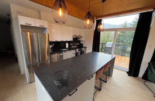 Saint-Raymond Ski Chalet | Chalet LoMA