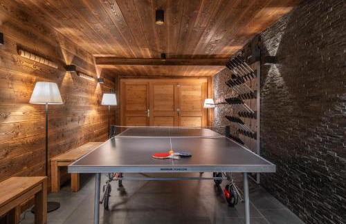 Monetier-les-Bains House | Chalet Luxe piscine et spa 18 personnes serrechevalierholidays