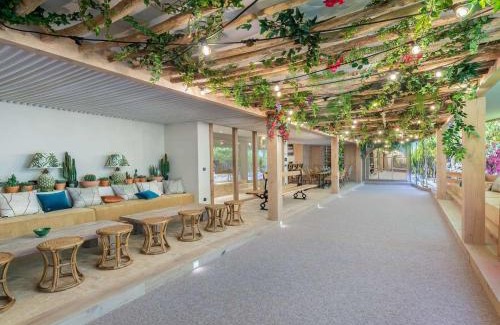 Courchevel Ski Chalet | Chalet luxueux à Courchevel avec piscine, cinéma, salle de sport et service complet - FR-1-562-71