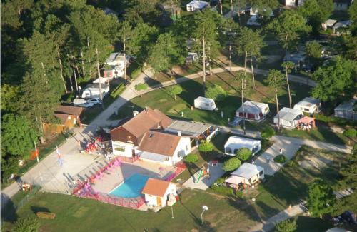 Jaulny Other | Chalet Marin et son spa privatif