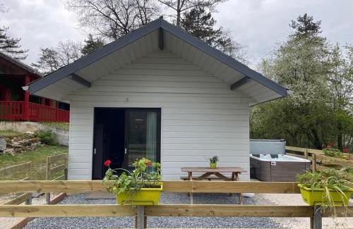 Jaulny Other | Chalet Marin et son spa privatif