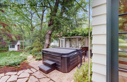 Michiana House | Chalet May