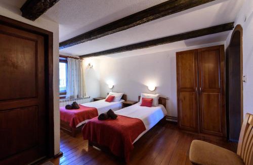 Kvartal Noviya Grad Ski Chalet | Chalet Mila - Total Chalets - Fully Catered