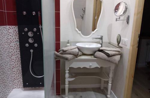 Sazos Bed & Breakfast | Chalet Mina