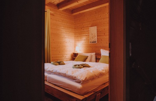 Ternitz Cabin | Chalet mit Kamin für 10 Personen Nähe Semmering Stuhleck Rax Schneeberg