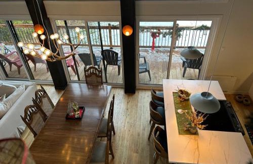 Hebertville Ski Chalet | Chalet - Mon toit pour toi ! Bord de lac