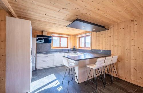 Cordon Ski Chalet | Chalet Mont Blanc - Conciergerie de la Yaute