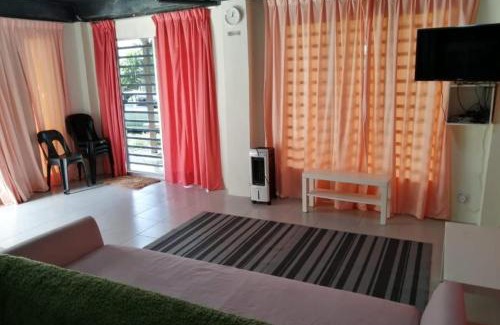 Kampung Kuala Kenas Hotel | CHALET MORIS D'RUMAH BONDA RIVER VIEW Kuala Kangsar