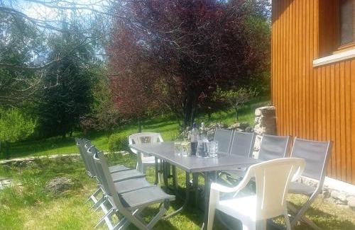 Puy-Sanieres Ski Chalet | Chalet Mounette Ski Sauna Lac Embrun
