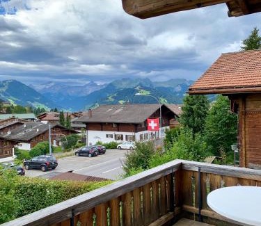 Schoenried Apartment | Chalet Mutzli