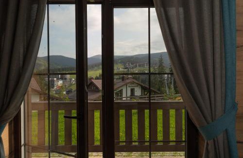 Bukovel Ski Chalet | CHALET NEBO