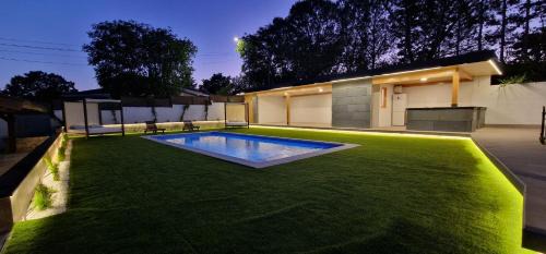 Nuevo Baztan House | Chalet Oasis, Piscina, Barbacoa, Jardin, Amigos, Familia, Grupos, Casa, Villa