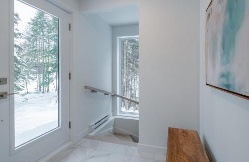 Shannon Ski Chalet | Chalet Odin - SPA, PISCINE, SAUNA partagés
