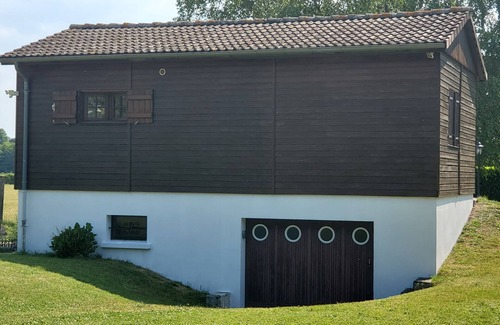 Toulon-sur-Arroux Ski Chalet | Chalet Paisible en Impasse sur les Rives de la Rivière Arroux