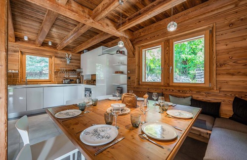 La Salle-les-Alpes Ski Chalet | Chalet Petit Cerf